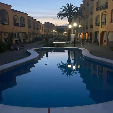 En Primera Línea De Playa Apartamento *