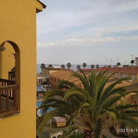 Duplex En Primera Linea De Playa *